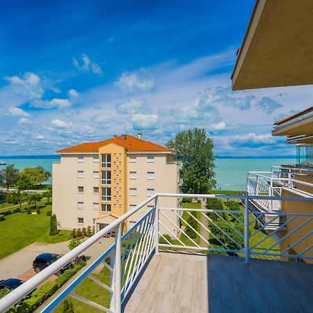 Myflat Golden Coast Panorama Apartment Siofok Luaran gambar
