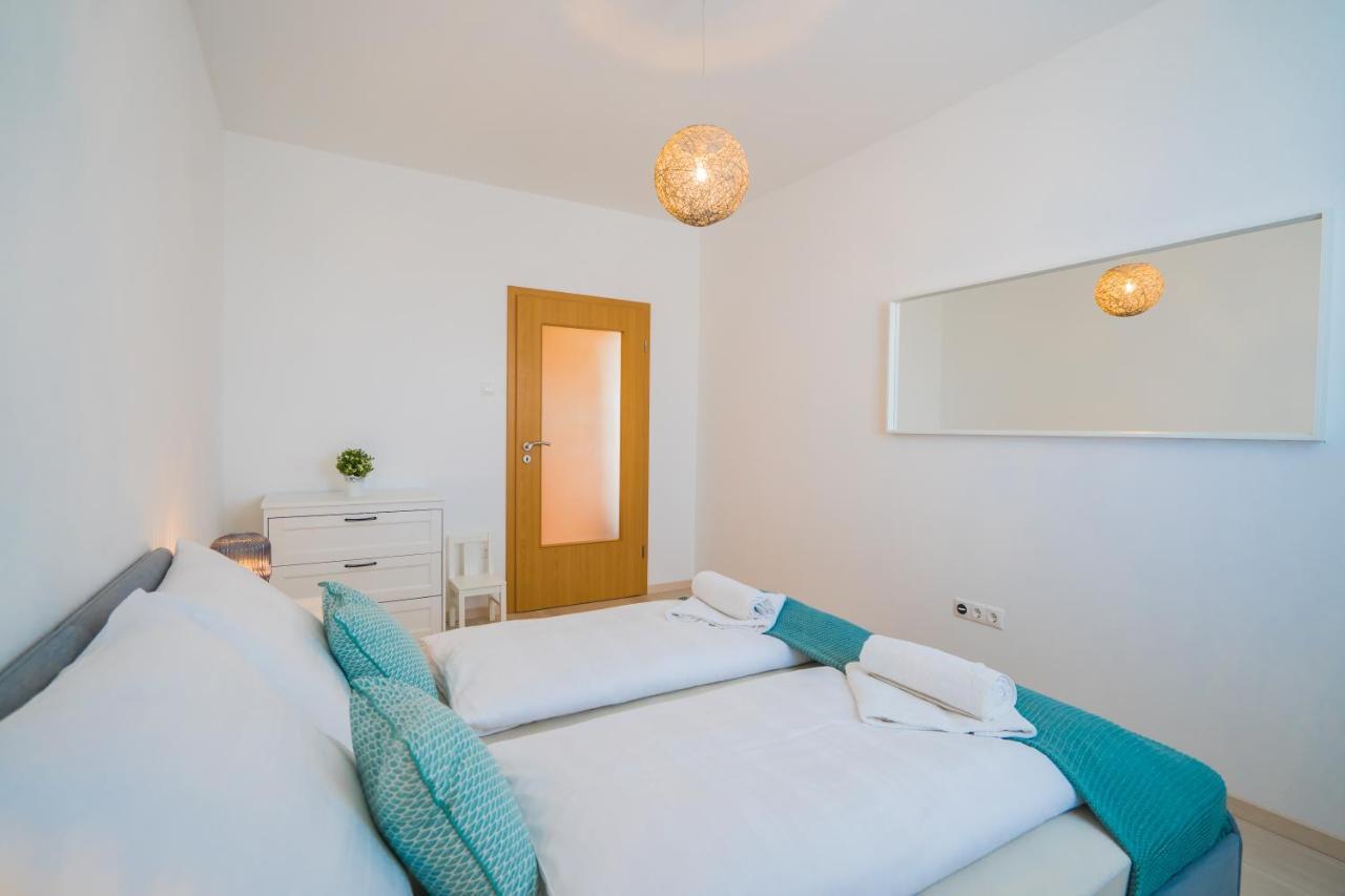 Myflat Golden Coast Panorama Apartment Siofok Luaran gambar
