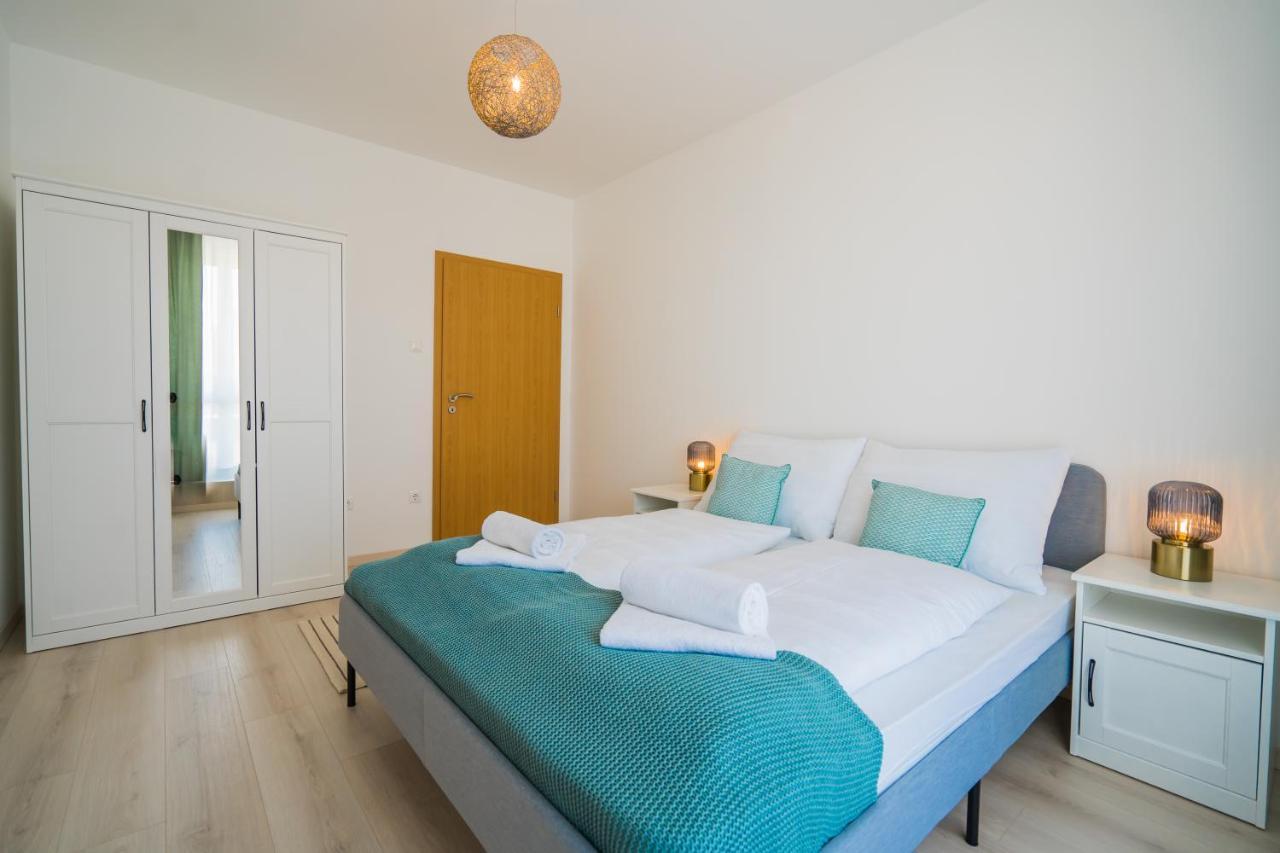 Myflat Golden Coast Panorama Apartment Siofok Luaran gambar
